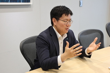 김승현 하나운용 본부장 "분할매수·자산배분이 답 … 반도체·은현물 ETF 유망"