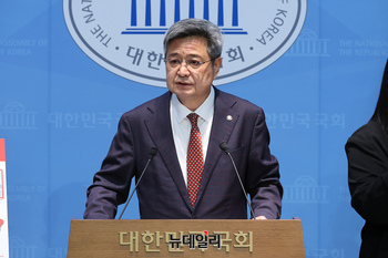 김장겸 "나무위키 통한 허위정보 확산, 여론 왜곡 막아야" … 선거 기간 '포털 노출' 제한 촉구