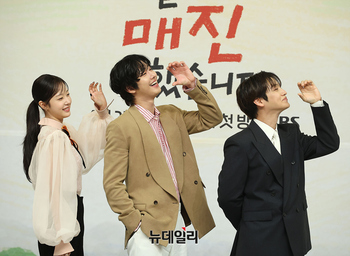 [영상] 안효섭-채원빈-김범 '소다팝' 포즈