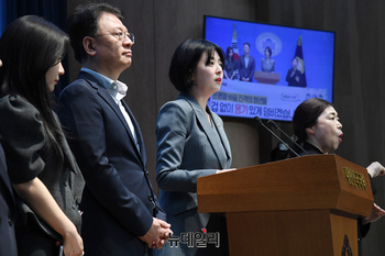 [포토] 은평구 청년후보 공천 관련 발언하는 배현진