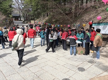 [포토뉴스] 평창군, 오대산 국립공원 일원서 관계 기관 합동 '산불예방 캠페인' 실시