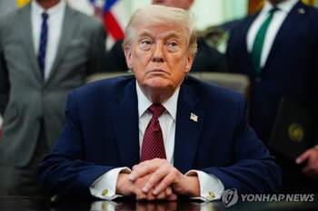 [속보] 美 이란 화물선 나포에 지수 선물 급락, 유가 8% 폭등 … 韓 또 '블랙먼데이' 맞나