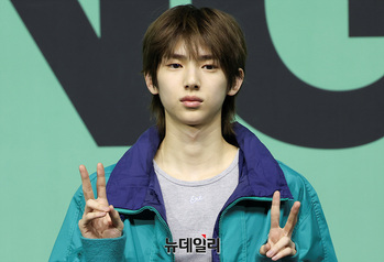 [포토] 코르티스 주훈 '브이' 