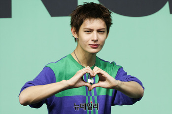 [포토] 포즈 취하는 코르티스 제임스