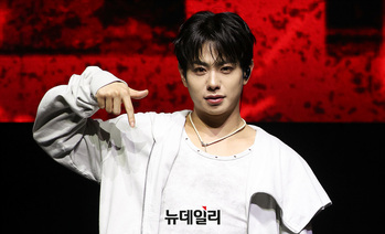 [영상] 이븐 케이타 '시그니처 포즈' 