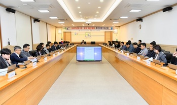 [포토뉴스] 속초시, 예산 2300억 확보 목표 '2027년 국·도비 예산확보 추진 상황 보고회' 개최