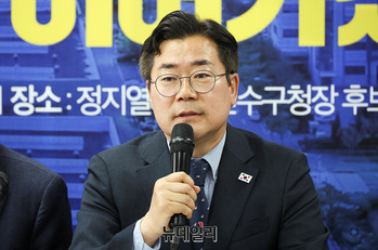 [포토] 발언하는 박찬대 민주당 인천시장 후보 