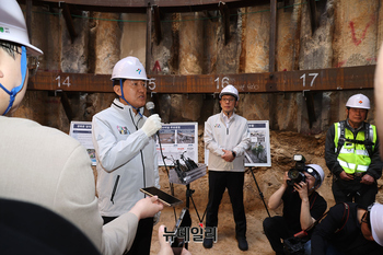 [포토] 광화문 빗물배수터널 공사현장 찾은 오세훈 서울시장