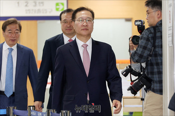 [포토] 공판 출석하는 박성제 전 법무부 장관 