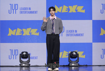 [포토] 컴백날 생일 맞은 넥스지 유우