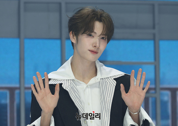 [포토] 컴백한 투어스 영재