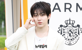 [영상] 킥플립 계훈 '깜찍 볼하트' 