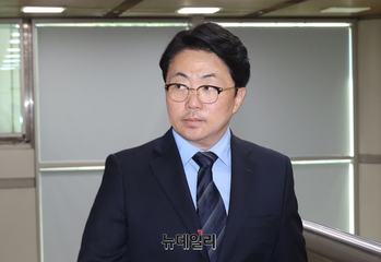 [포토] 선고공판 출석하는 김예성