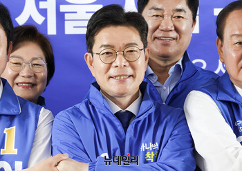 [단독] 빌라로 전세난 해결한다는 정원오 … 본인도 캠프 핵심들도 '서울 아파트' 산다