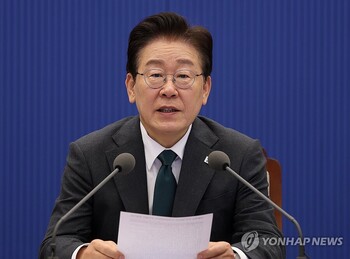 대통령이 찍은 '포용금융 성적표' … 금융지주 회장들 '정책 생존게임' 돌입