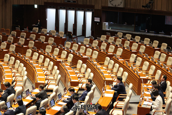 개헌 무산에 '위헌정당해산'까지 들먹인 與 … 헌법학자 