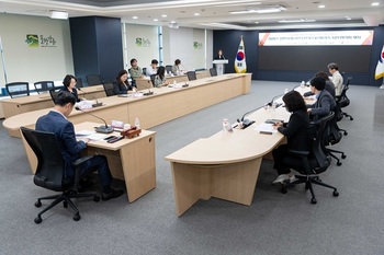 [포토뉴스] 강릉시, '2026년 상반기 외국인 주민·다문화 가족 지원협의회' 개최 