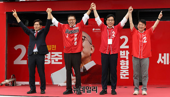 [포토] 박형준 부산시장 후보 지원나선 김문수·송언석·안철수 