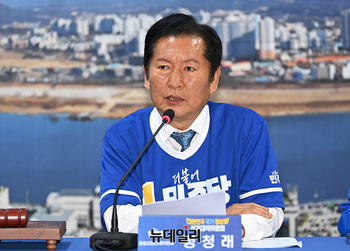 [단독] "5·18 모욕은 국민 전체 고통" … 정청래, '사실적시 명예훼손도 최대 징역 5년' 직접 발의
