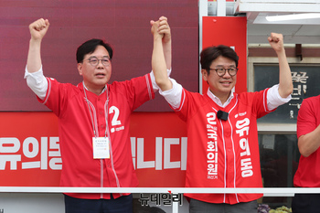 [포토] 유의동 후보 지원나선 송언석 원내대표