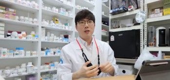 약사 유튜버 '약쀼' 부친, 서소문고가 사고로 숨져 … "누구보다 가정적인 아버지"