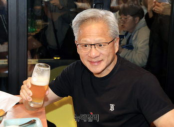 글로벌 AI 거두 한자리에 … K 반도체·로보틱스 기술력 뽐낸다
