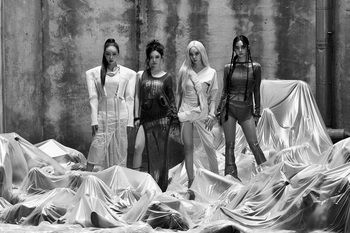 '쇠콤달콤' 신맛으로 돌아온 에스파 … 멜론 글로벌 K-차트 올킬부터 스포티파이 최고 성적 '기염'