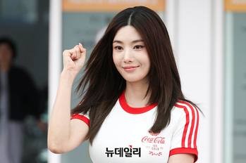 [영상] 출국하는 권은비 '화이팅'