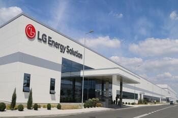스페이스X, IPO로 750억달러 수혈 … 배터리 '깐부' 맺은 LG엔솔도 도약 채비