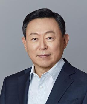 '체질개선' 신동빈, 수시인사 본격화 … 롯데 계열사 대표에 70년대생·외부 인재