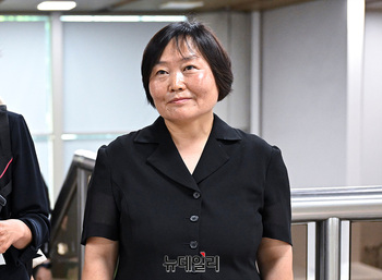 [포토] '국가보안법 위반 혐의' 영장심사 출석하는 한명희 민중민주당 대표