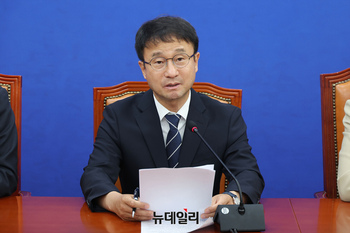 [포토] 한병도 '국힘 법사위 주장하면 경제 상임위원장도 회수'