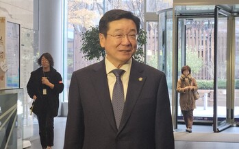 이찬희 준감위원장 "삼성 호남 투자, 정치 논리에 좌우 안돼" … 반도체 공장 쟁탈전에 '일침'