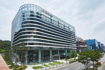 ㈜한화, 미래기술연구소 매각 … 한화솔루션 유상증자 재원 마련