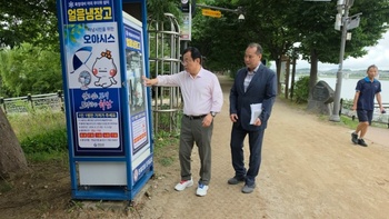 이현재 하남시장, 얼음냉장고·물놀이장 직접 점검