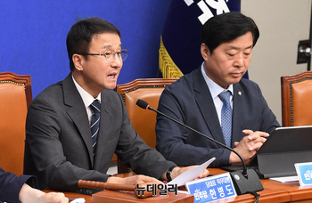 [포토] 모두발언 하는 한병도 민주당 대표 직대