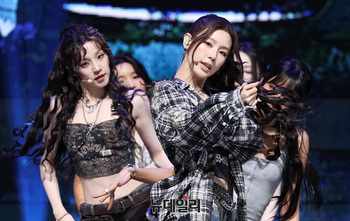 [포토] 컴백무대 선보이는 아이들(i-dle)