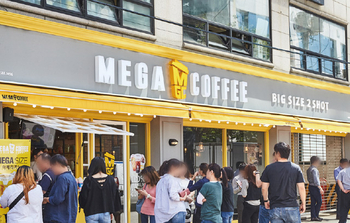 [단독] 메가MGC커피, 美 뉴욕 간다 … K저가커피 해외 공략 속도