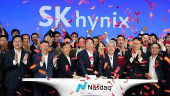 SK하이닉스, 나스닥 데뷔전 13% 급등 … 韓 보다 16% 비싸게 거래 마쳐