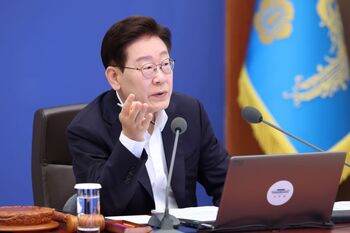 李 대통령, '소총 보도'엔 