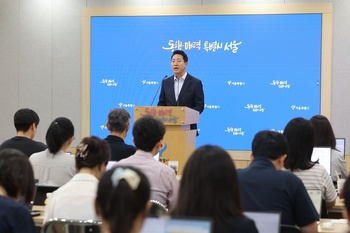 '입틀막' 李 정부에 작심발언 한 오세훈 