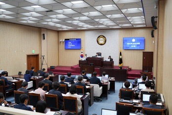 제9대 안성시의회, 첫 회기 돌입… 제242회 임시회 개회