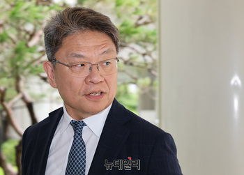 [포토] 영장심사 출석하는 이시원 전 대통령비서실 공직기강비서관