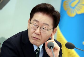 [단독] 靑, 싸게 집 팔았다지만 … 李, 취임 직전보다 3억 이상 더 남겼다 