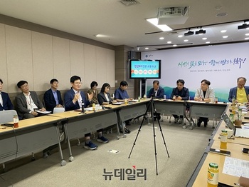 [포토뉴스] 구자열 원주시장, 민선9기 언론 소통의 날 개최